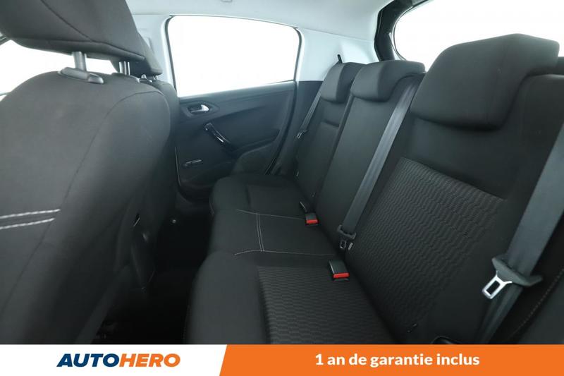 Peugeot 208 1.6 Blue-HDi Active Business 5p 75 ch