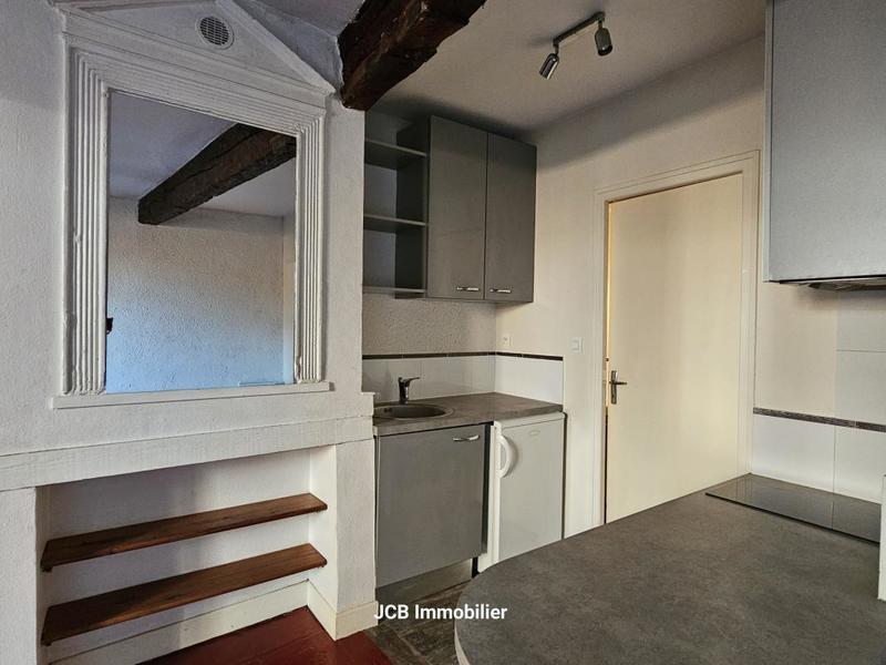 Studio - 27 m² - 1 pièce