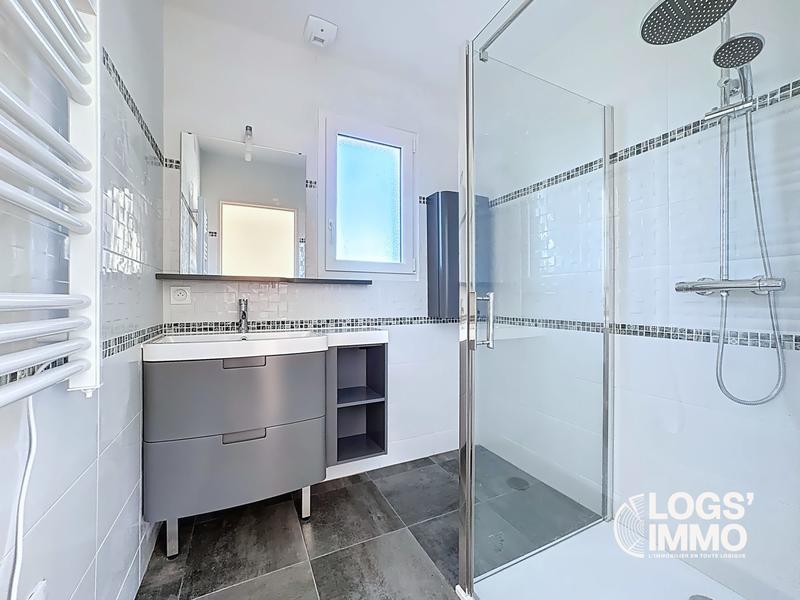 Maison - 107 m² - 5 pièces