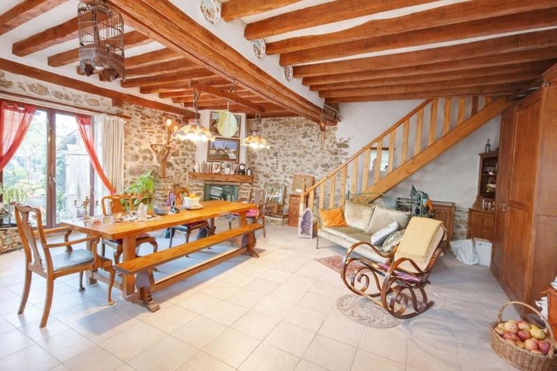 Maison - 144 m² - 4 pièces
