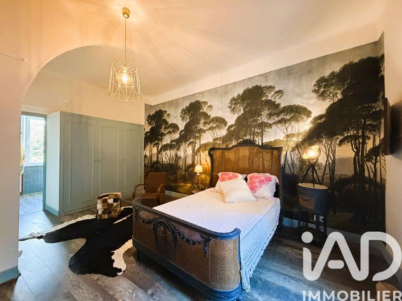 Maison - 175 m² - 8 pièces