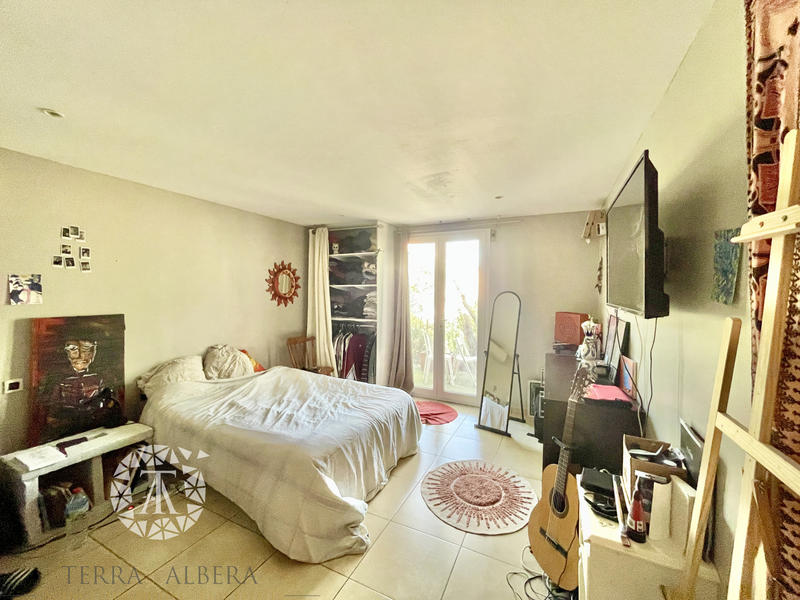 Villa - 190 m² - 5 pièces