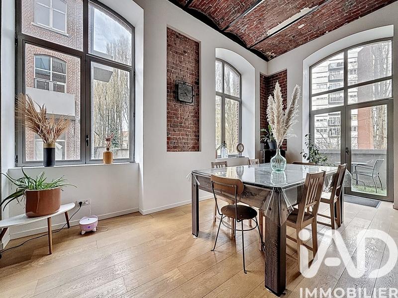 Appartement - 90 m² - 4 pièces