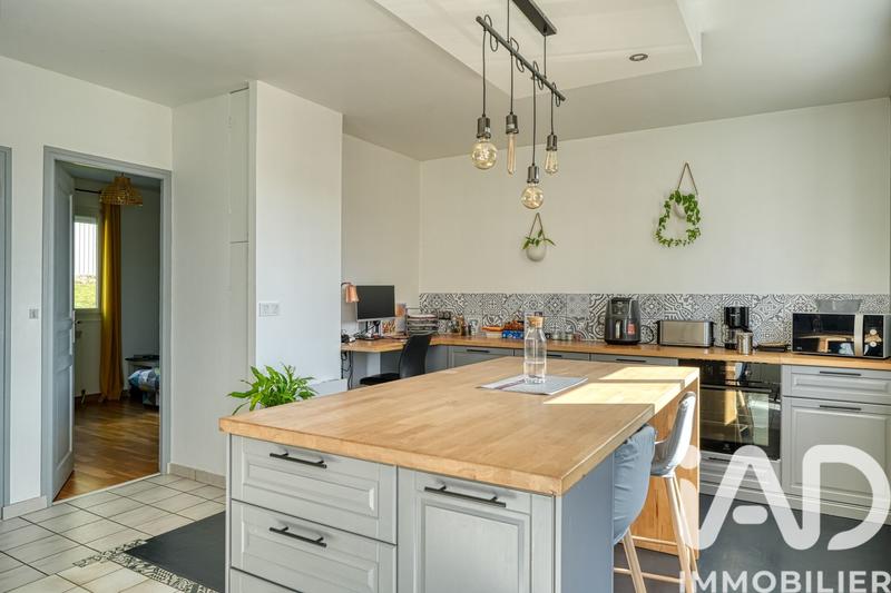 Maison - 168 m² - 7 pièces