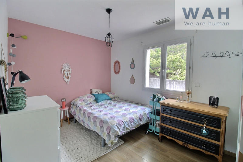 Villa - 151 m² - 6 pièces