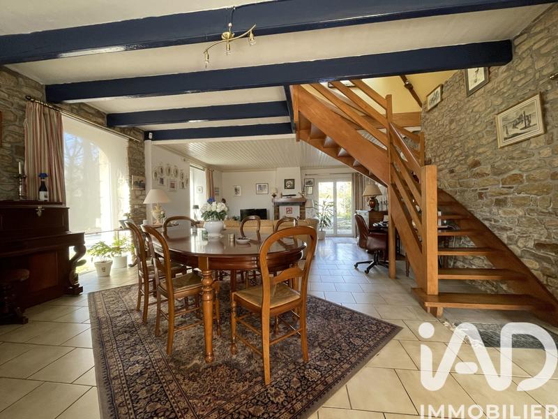 Maison - 120 m² - 5 pièces