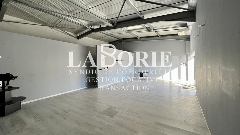 Local commercial - 100 m²