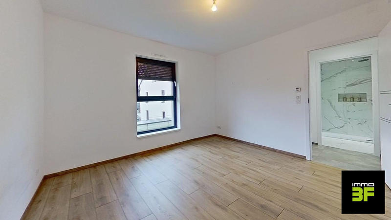 Maison - 158 m² - 6 pièces