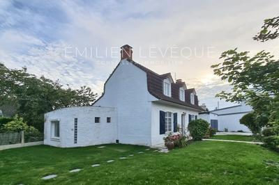 Maison - 136 m² - 7 pièces