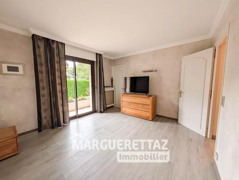 Villa - 290 m² - 8 pièces