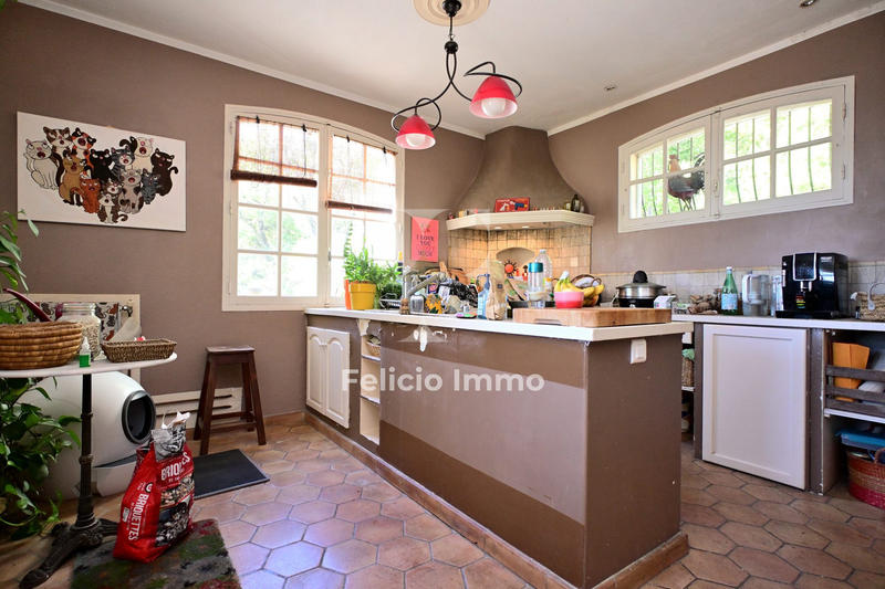 Appartement - 112 m² - 4 pièces