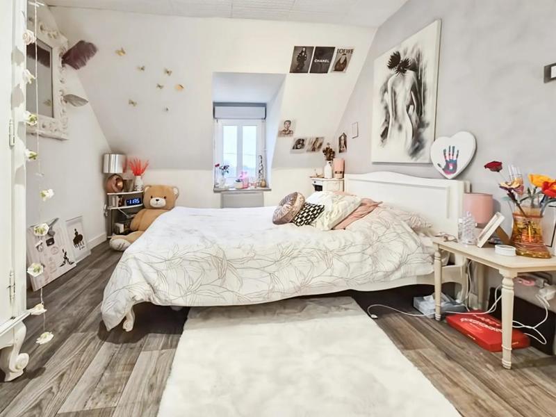 Maison en pierre - 193 m² - 7 pièces