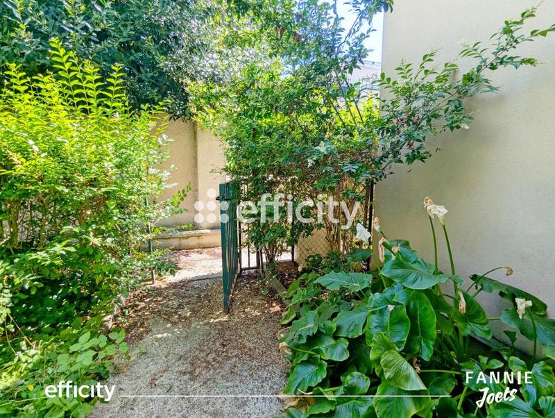 Maison - 98 m² - 5 pièces