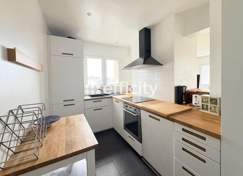 Appartement - 100 m² - 4 pièces