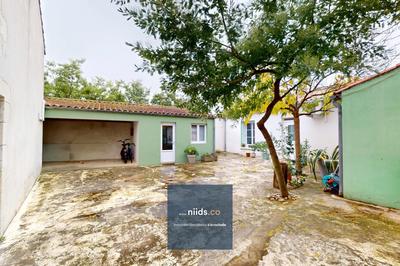 Maison - 137 m² - 6 pièces