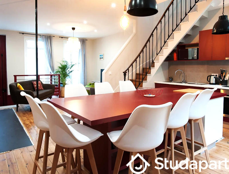 Chambre - 13 m² - 1 pièce