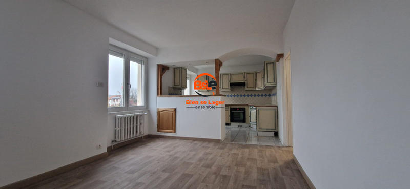 Appartement - 100 m² - 7 pièces