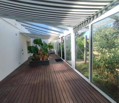 Maison - 174 m² - 7 pièces