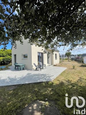 Maison - 87 m² - 5 pièces