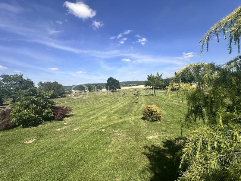 Propriété - 136 m² - 7 pièces