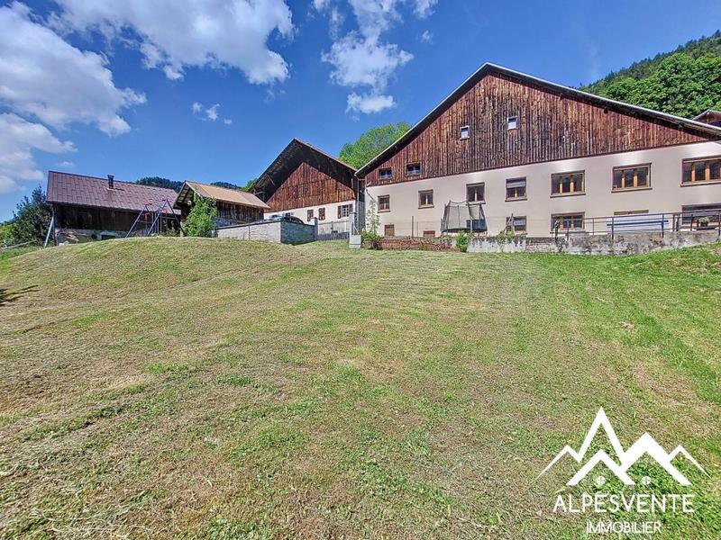 Appartement - 127 m² - 5 pièces