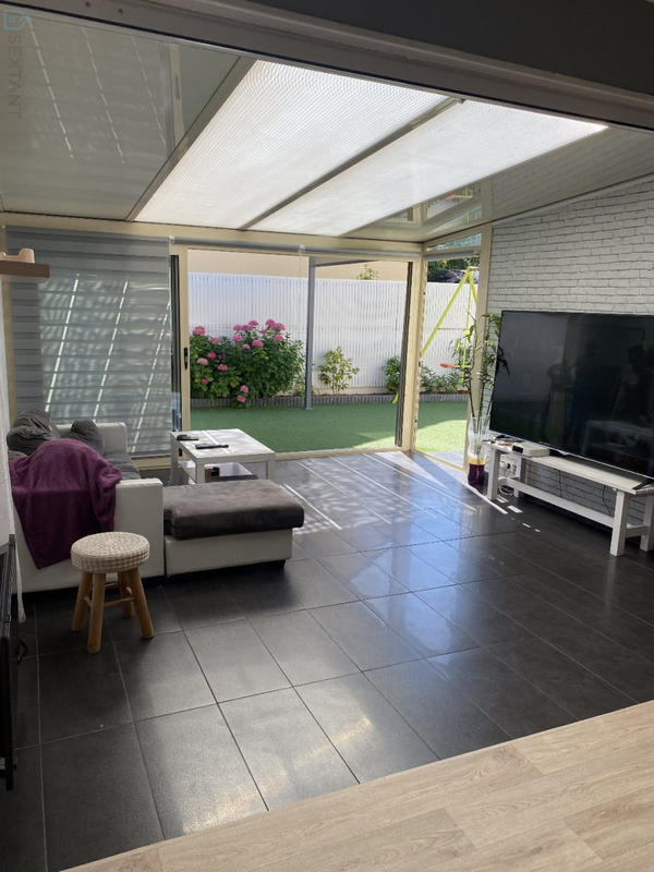 Maison - 165 m² - 8 pièces