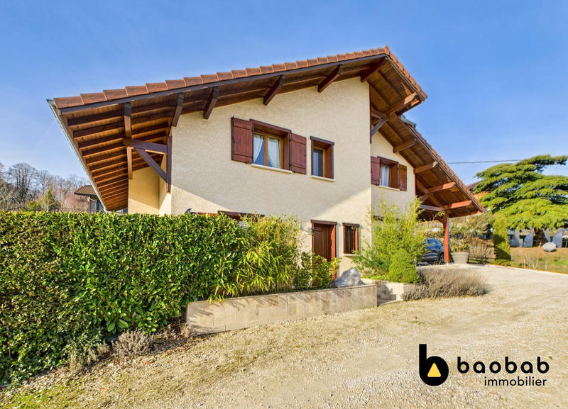 Maison - 120 m² - 4 pièces