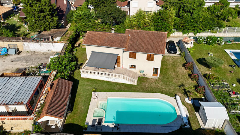Maison - 125 m² - 5 pièces