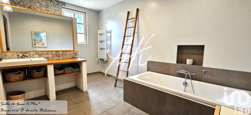 Maison - 180 m² - 6 pièces