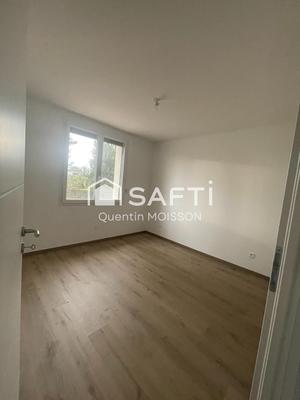 Appartement - 80 m² - 4 pièces
