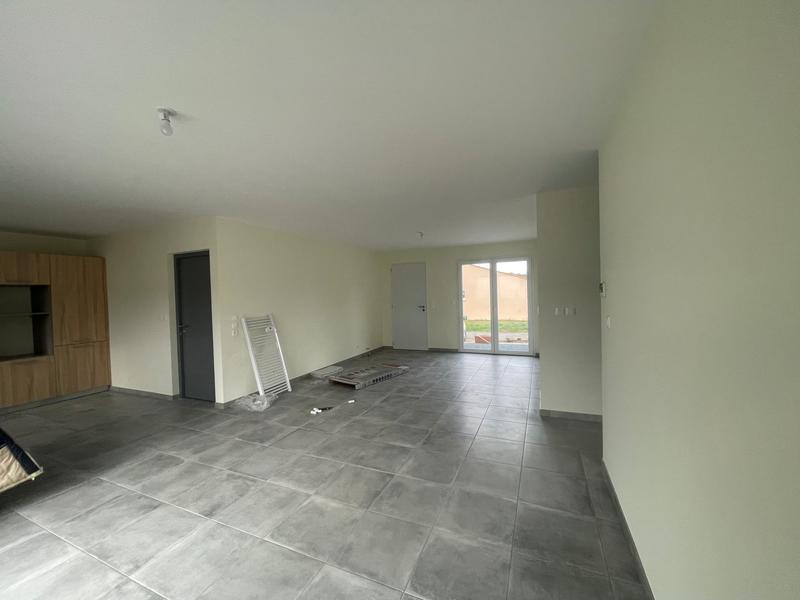 Maison - 92 m² - 4 pièces