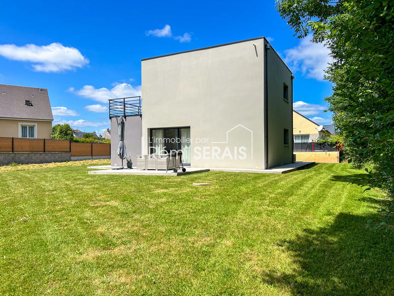 Maison - 85 m² - 3 pièces