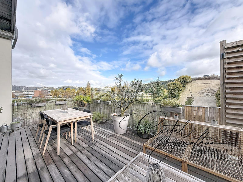 Appartement - 127 m² - 4 pièces