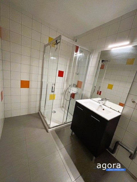 Appartement - 77 m² - 3 pièces