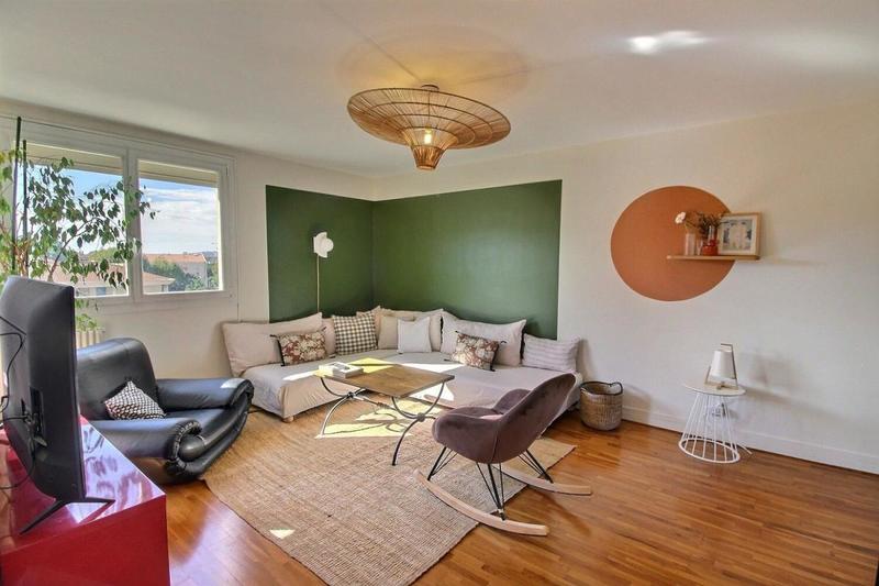 Appartement - 97 m² - 5 pièces