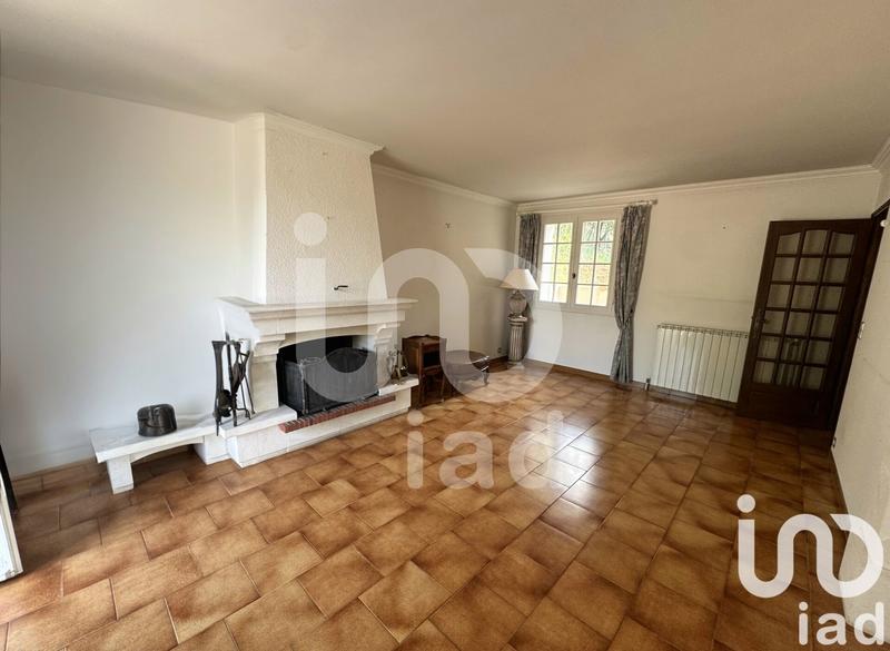 Maison - 260 m² - 6 pièces