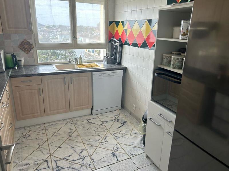 Appartement - 90 m² - 4 pièces