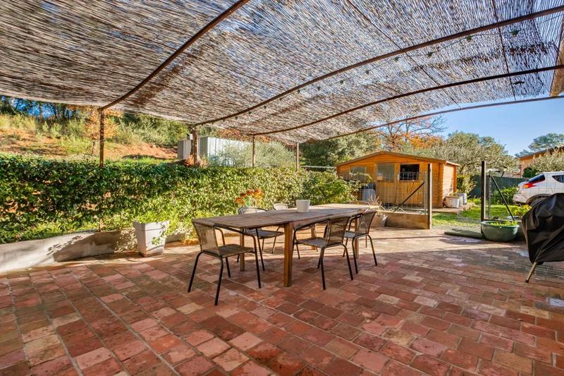 Maison - 180 m² - 5 pièces