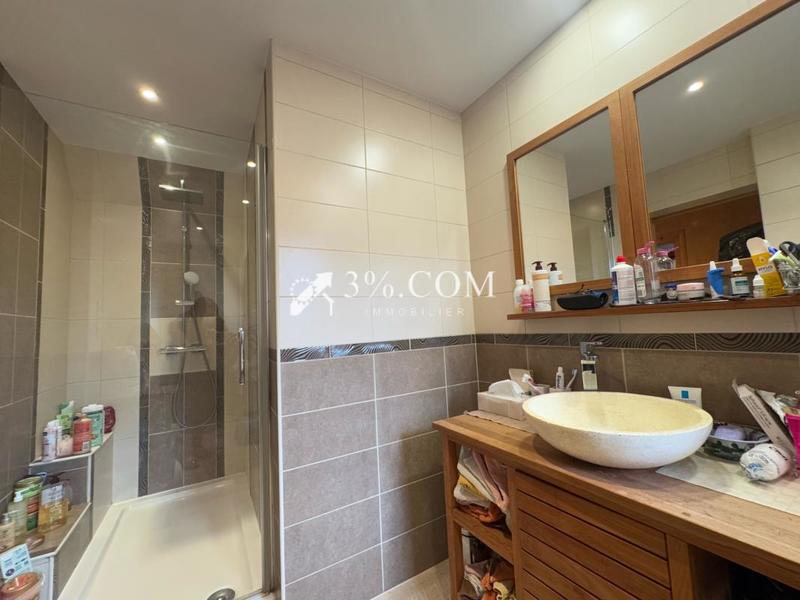 Maison - 159 m² - 5 pièces