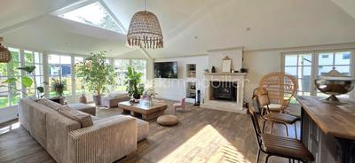 Maison - 280 m² - 7 pièces