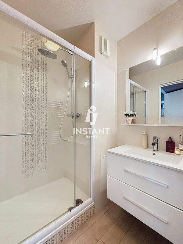 Appartement - 79 m² - 4 pièces