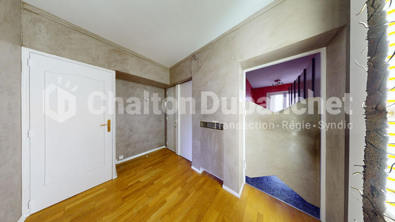 Appartement - 72 m² - 3 pièces