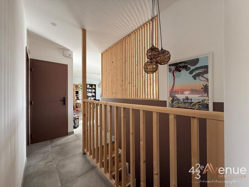 Maison - 115 m² - 5 pièces