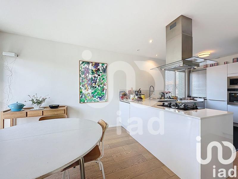 Maison - 102 m² - 5 pièces