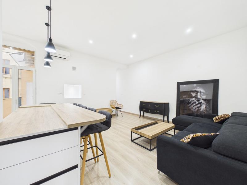 Appartement - 81 m² - 4 pièces