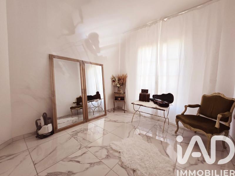 Maison - 80 m² - 5 pièces