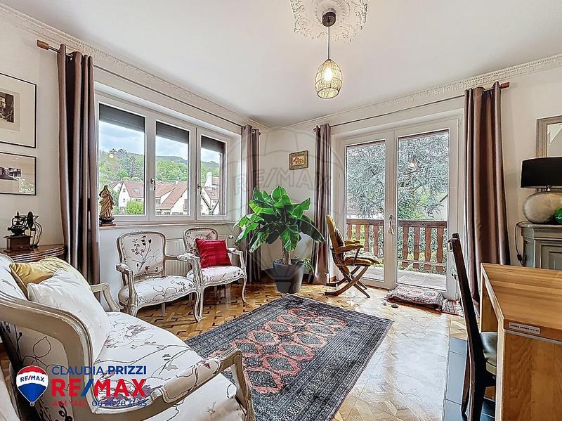 Maison - 180 m² - 6 pièces