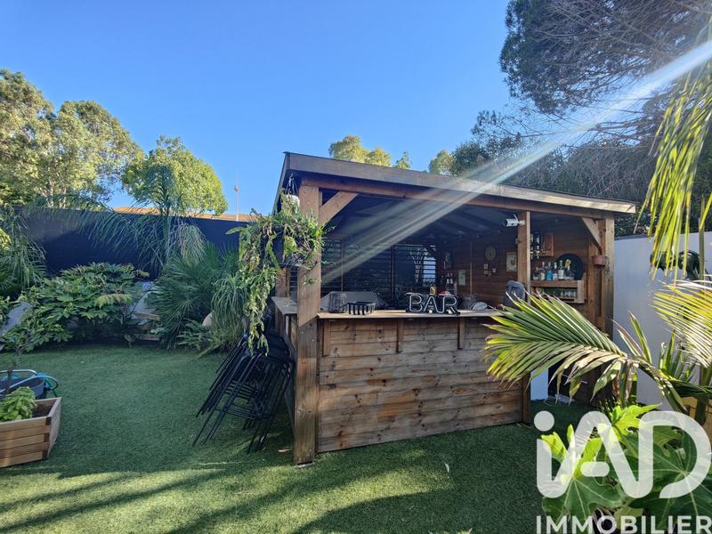 Maison - 94 m² - 5 pièces