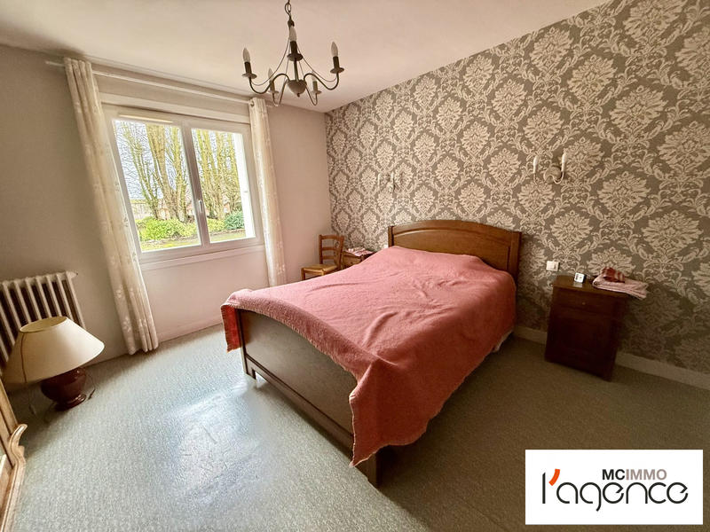 Maison traditionnelle - 155 m² - 7 pièces