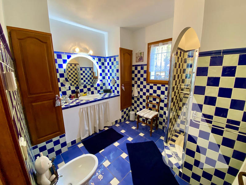 Maison - 161 m² - 6 pièces